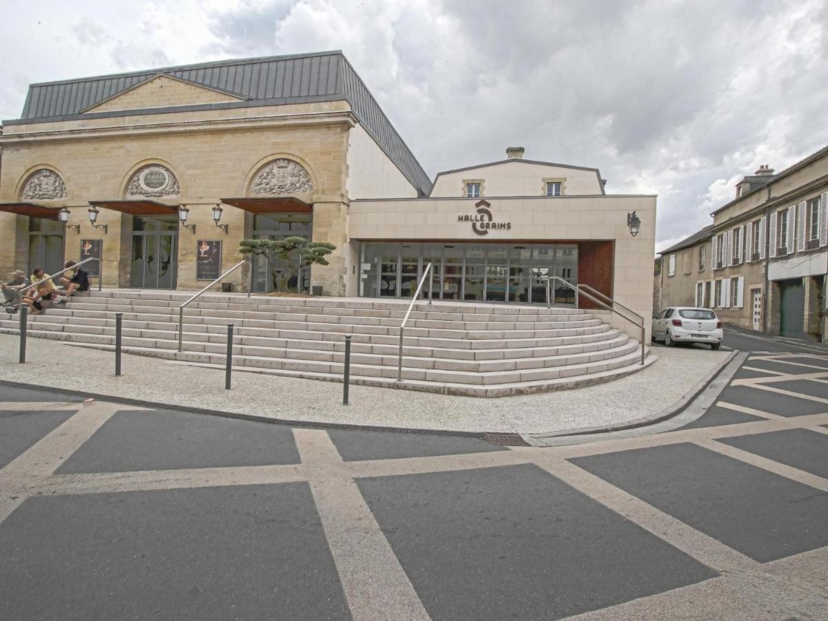 Modern Apartment In Bayeux Near Tapestry Museum Exterior foto